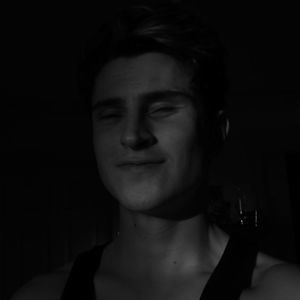 Meet your Posher, Jonathan